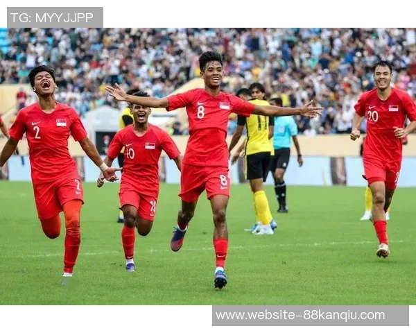 新加坡与香港U18青年足球对决精彩回顾与分析